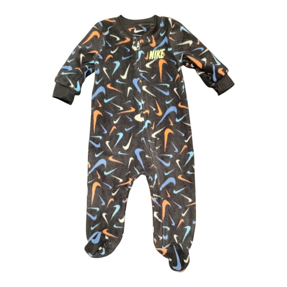 Baby Boys Nike Fleece Footed Pajamas Sleepers All‎ Over Swoosh Logo Black 6M